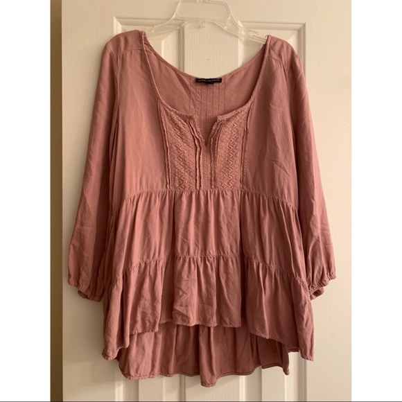 American Eagle Outfitters Tops - American Eagle 3/4 sleeve pink blouse EUC size med